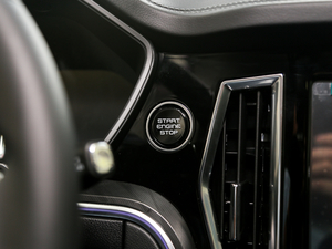 20182.0T ԄF 7 п؅^