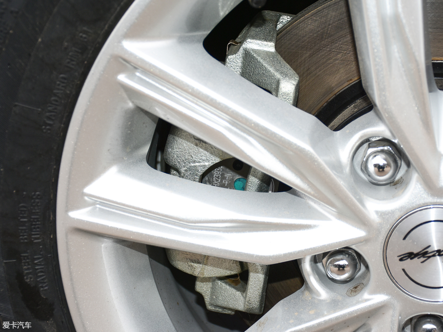 2019�̩T300 1.5L �ք�(d��ng)С��(qi��ng)��