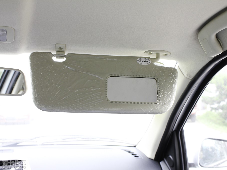 2011�̩Z200HB 1.3L �ք����m��