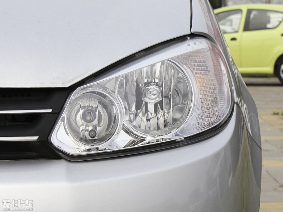 2011̩Z200 1.3L քm