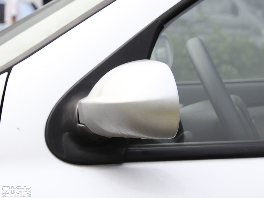 2011̩Z200 1.3L քm