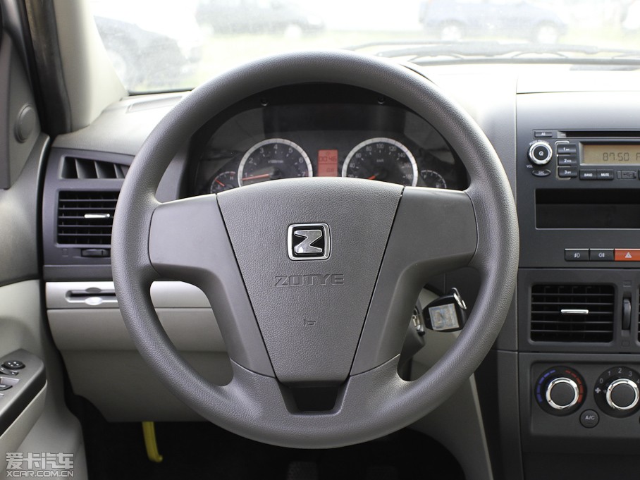 2011̩Z200 1.3L քm