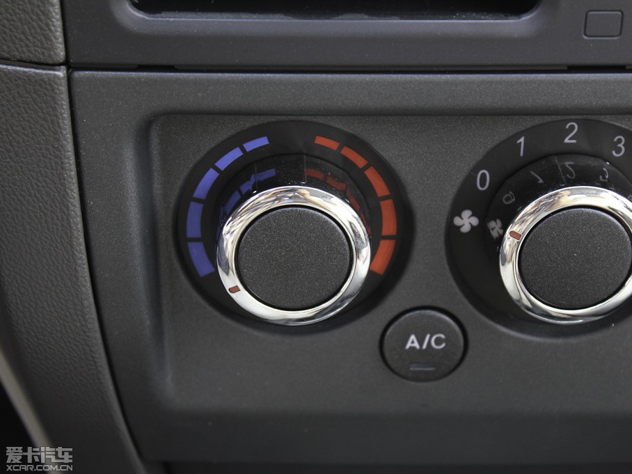 2011̩Z200 1.3L քm