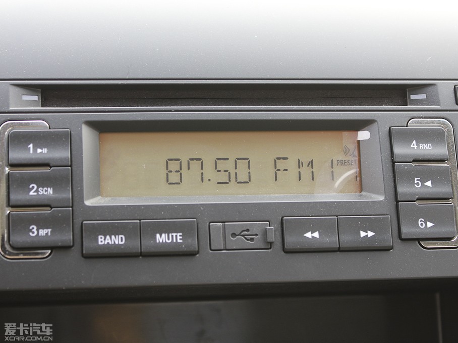 2011̩Z200 1.3L քm