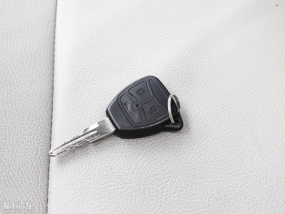 2011̩Z200 1.3L քm