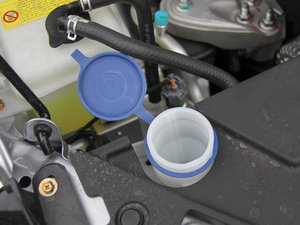 2013款1.6L 自动尊贵版 其它