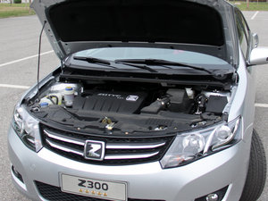 2013款1.6L 自动尊贵版 其它