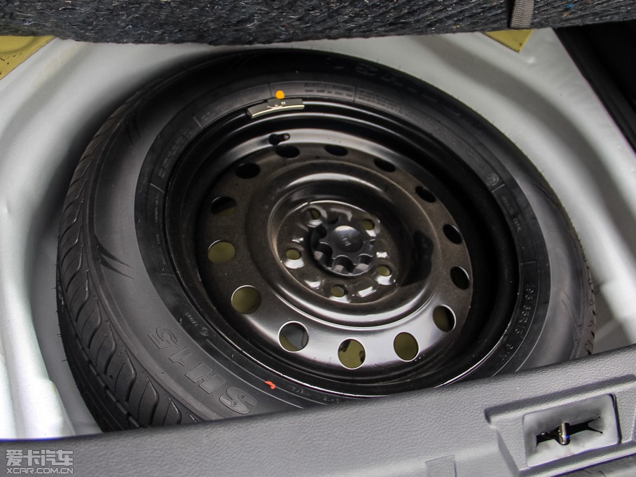 2014̩Z300 ҕ 1.5L ք(dng)A