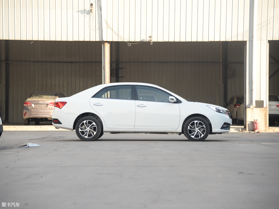 2014̩Z300 ҕ 1.5L քӺA