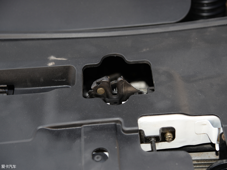 2014̩Z300 ҕ 1.5L քӺA