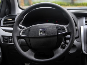 眾泰汽車2014款眾泰Z300