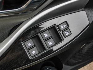 2014{ֵ 1.5L քӾӢ {܇ƅ^	