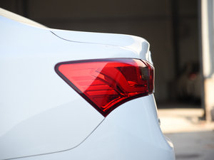 2014ҕ 1.5L ք(dng)A (x)(ji)^