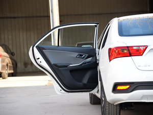 2014款新视界版 1.5L 手动豪华型 左后车门