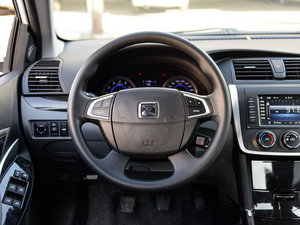 2014款新视界版 1.5L 手动豪华型 方向盘