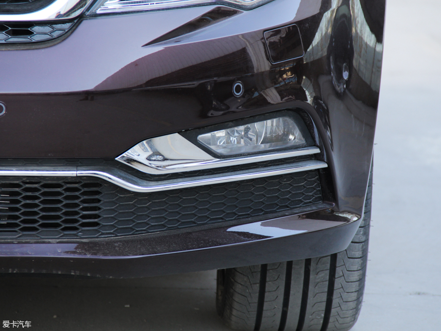 2016̩Z700 1.8T ԄF