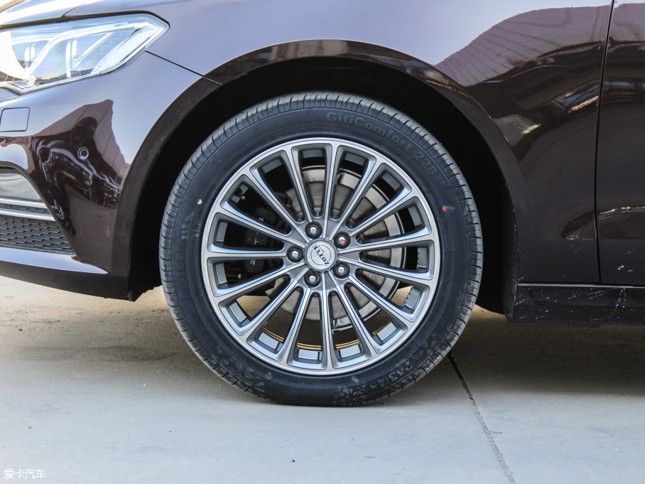 2016̩Z700 1.8T ԄF