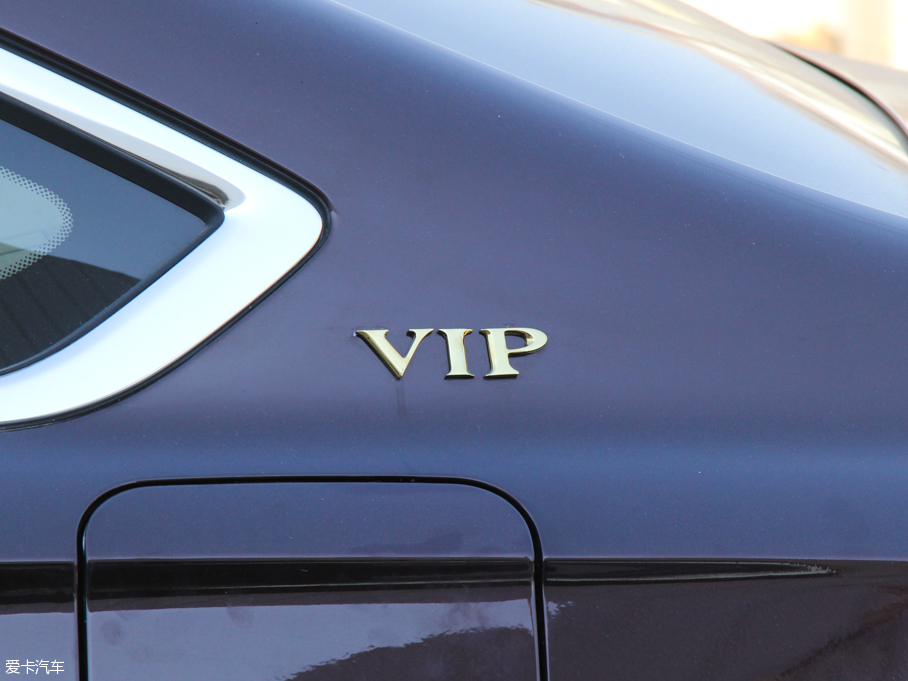 2016̩Z700 1.8T ԄF