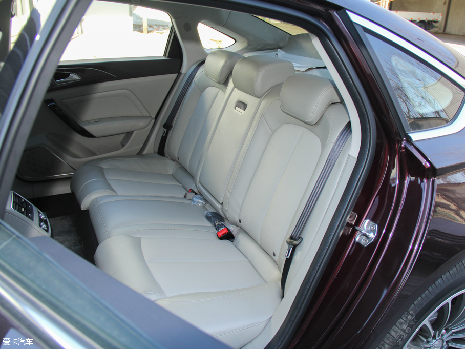 2016̩Z700 1.8T ԄF