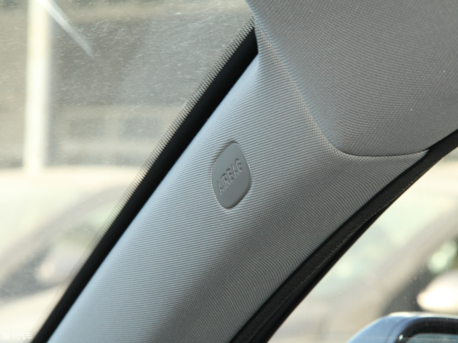 2016̩Z700 1.8T ԄF