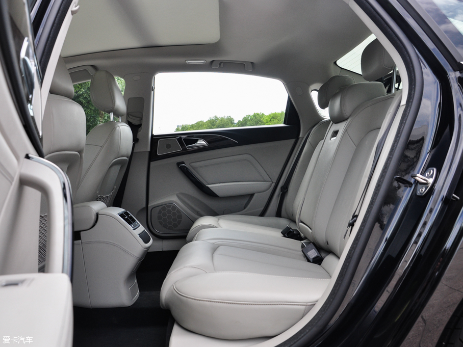 2016̩Z700 1.8T քӵ