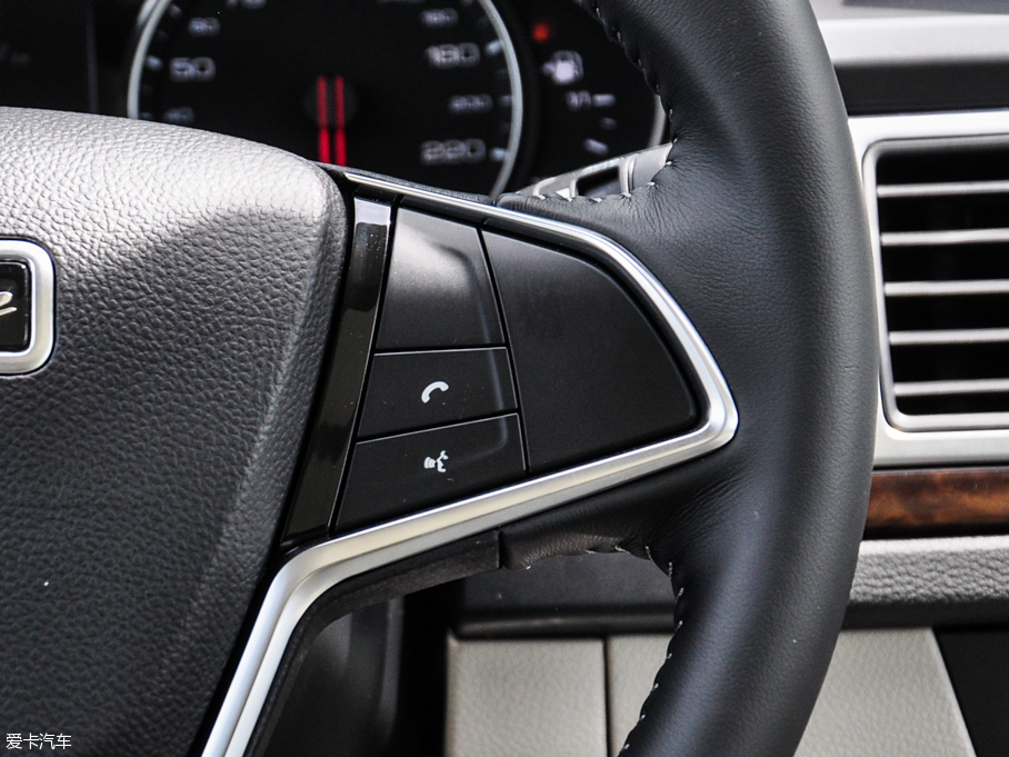 2016̩Z700 1.8T քӵ