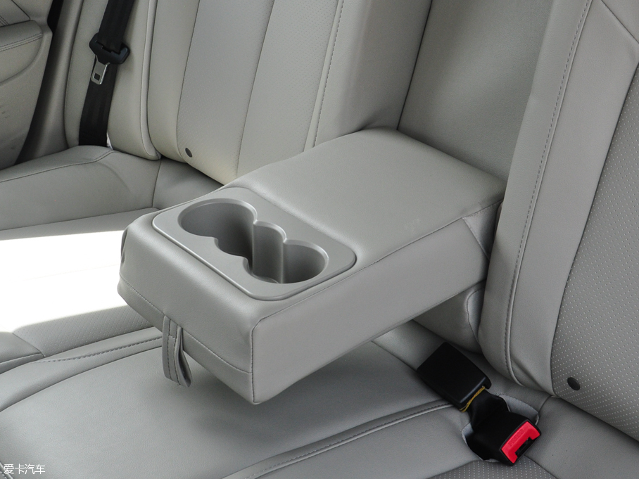 2016̩Z700 1.8T քӺA