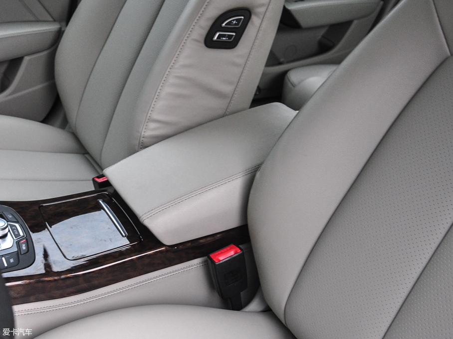 2016̩Z700 1.8T ԄF