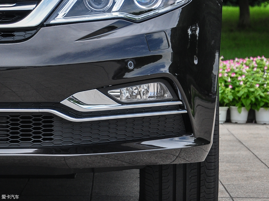 2016̩Z700 1.8T ք(dng)F