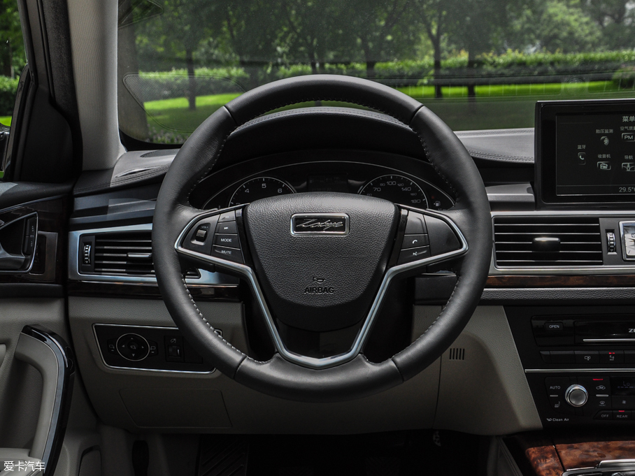 2016̩Z700 1.8T քF