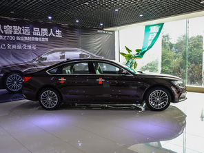 眾泰汽車2015款眾泰Z700