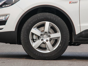 2015款1.5T CVT地主型 国IV 轮圈