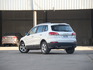 2015款1.5T CVT知县型 国IV 左后45度