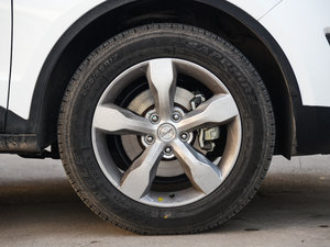 2015款1.5T CVT知县型 国IV 轮圈