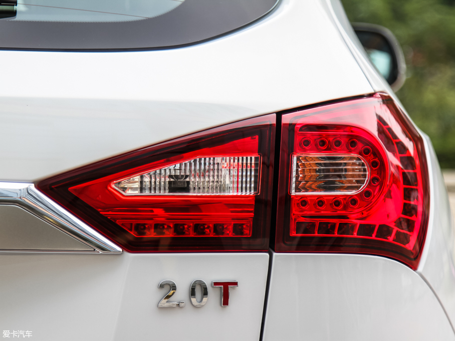 2015̩T600 2.0T քӼúA