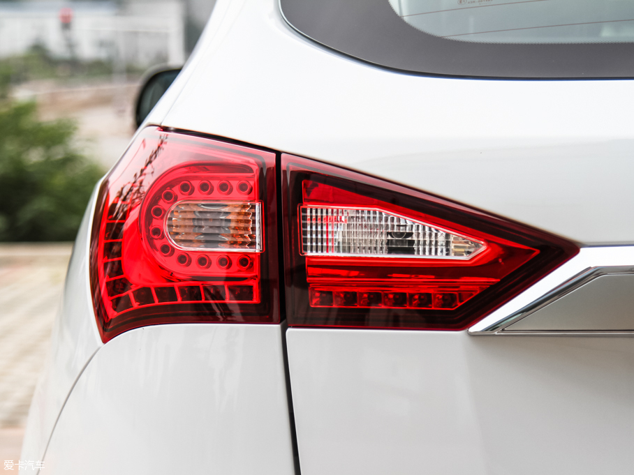 2015̩T600 2.0T քӼúA