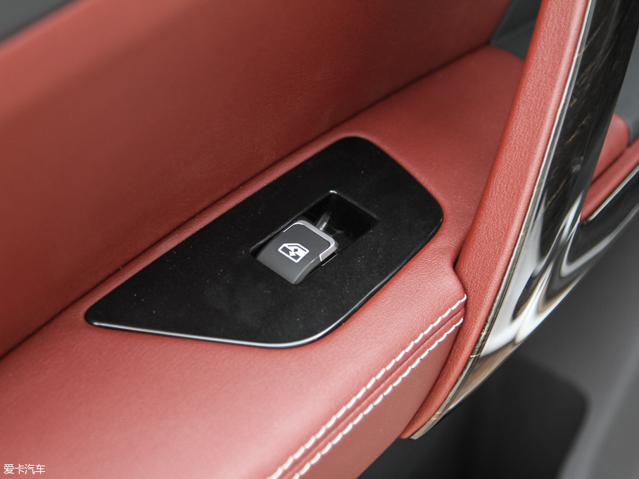 2015̩T600 2.0T քӼúA