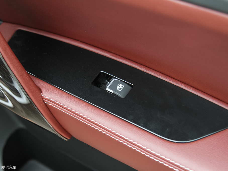 2015̩T600 2.0T քӼúA