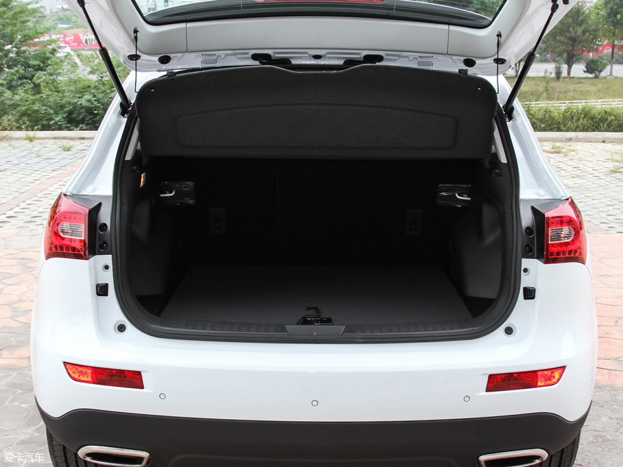 2015̩T600 2.0T քӼúA