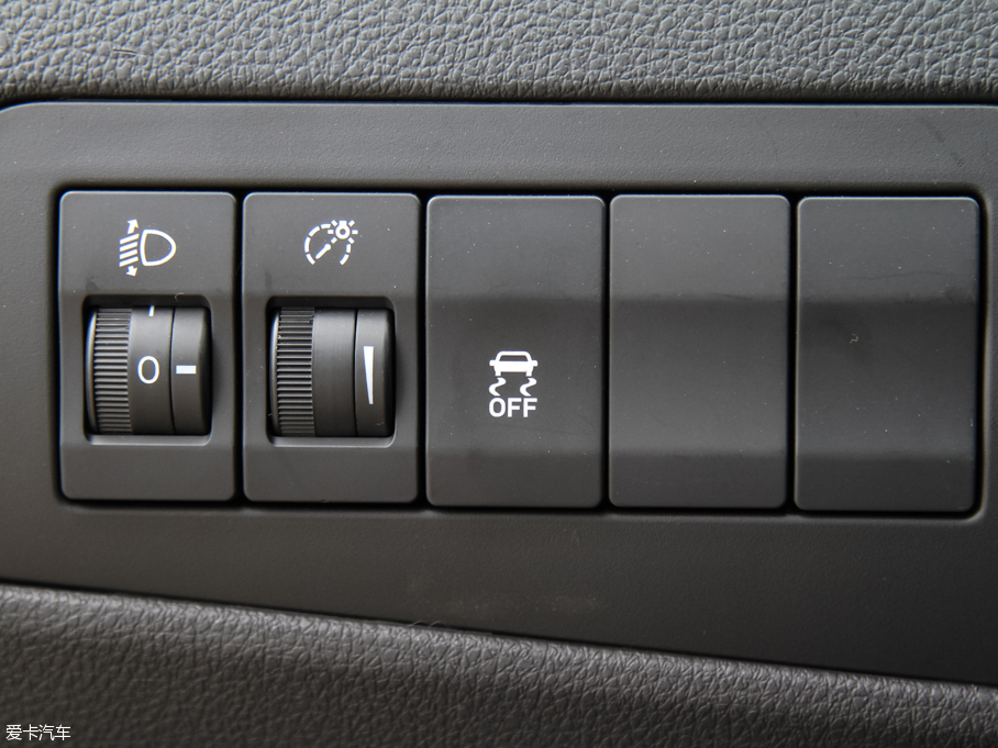 2015̩T600 2.0T քӼúA