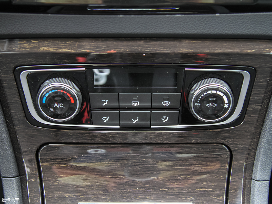 2015̩T600 2.0T քӼúA