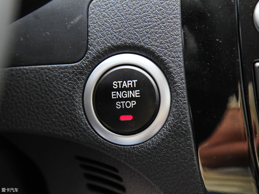 2015̩T600 2.0T քӼúA