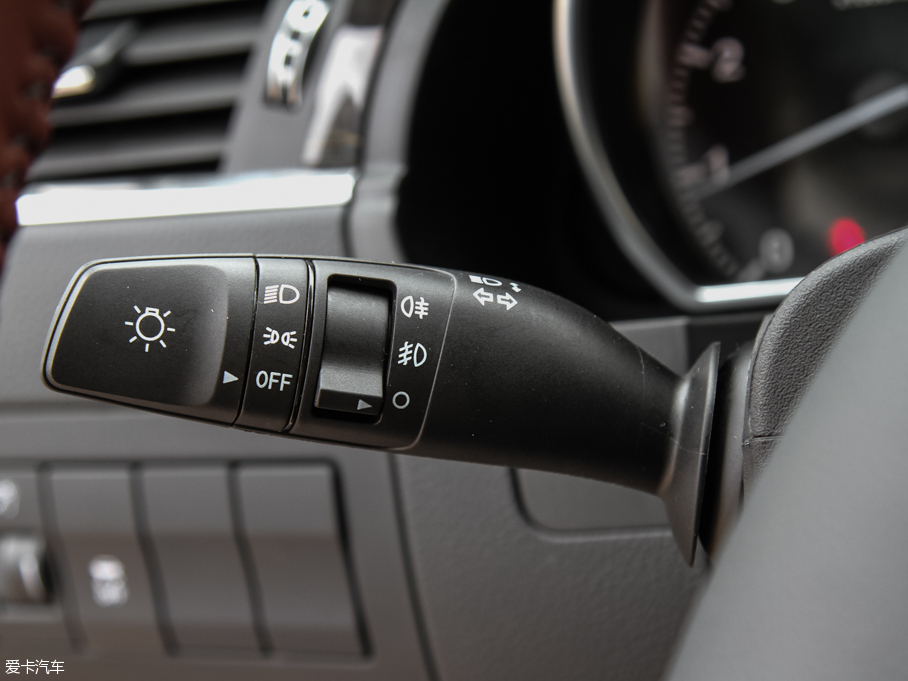 2015̩T600 2.0T քӼúA