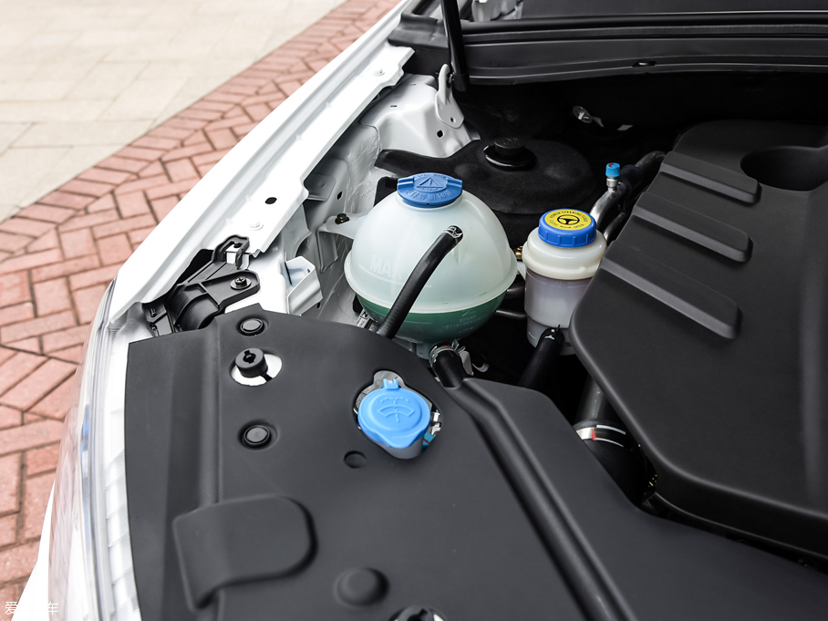 2015�̩T600 2.0T �քӼ������F��