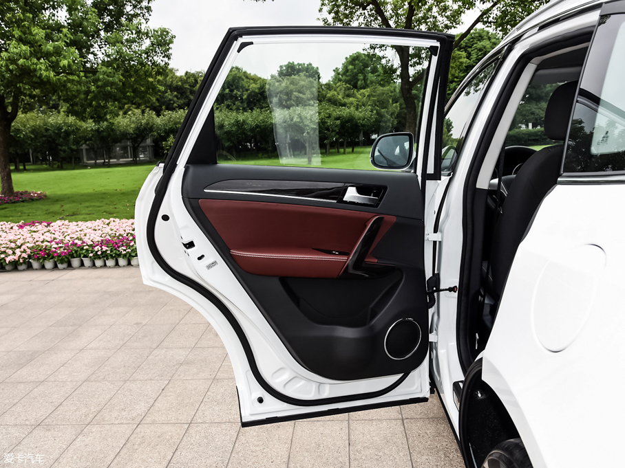 2015̩T600 2.0T ք(dng)þӢ