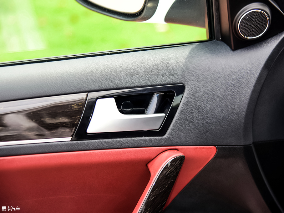 2015̩T600 2.0T քӼúA