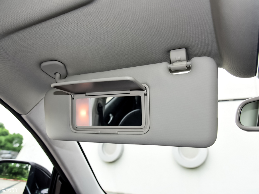 2015̩T600 2.0T քF