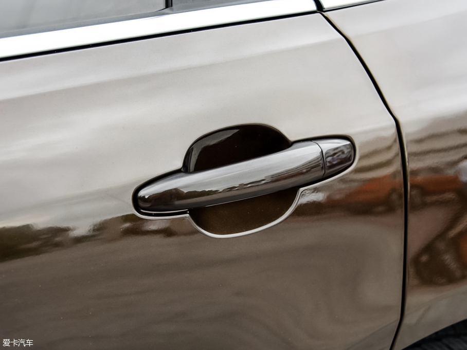 2015̩T600 2.0T DCTA