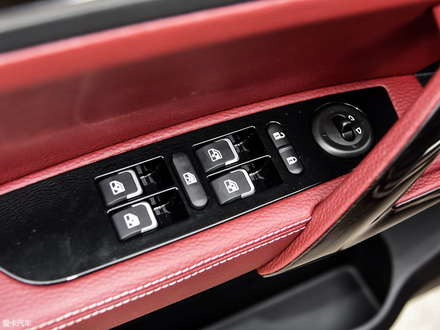 2015̩T600 2.0T DCTA