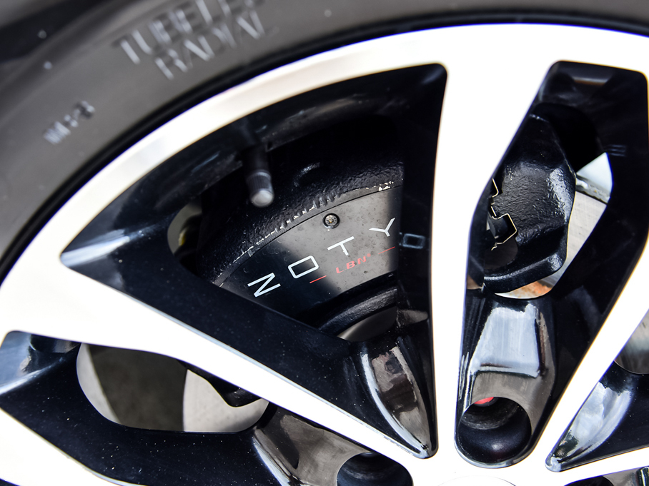 2015�̩T600 2.0T DCT���F��